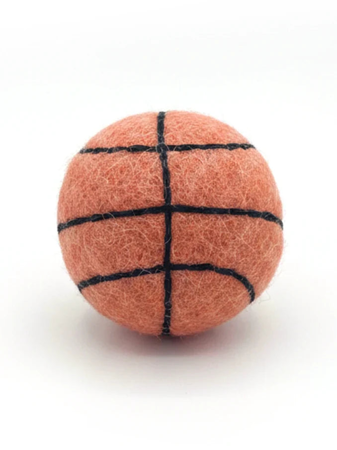 BUDDY. Hundespielzeug aus Schafwolle "Basketball"